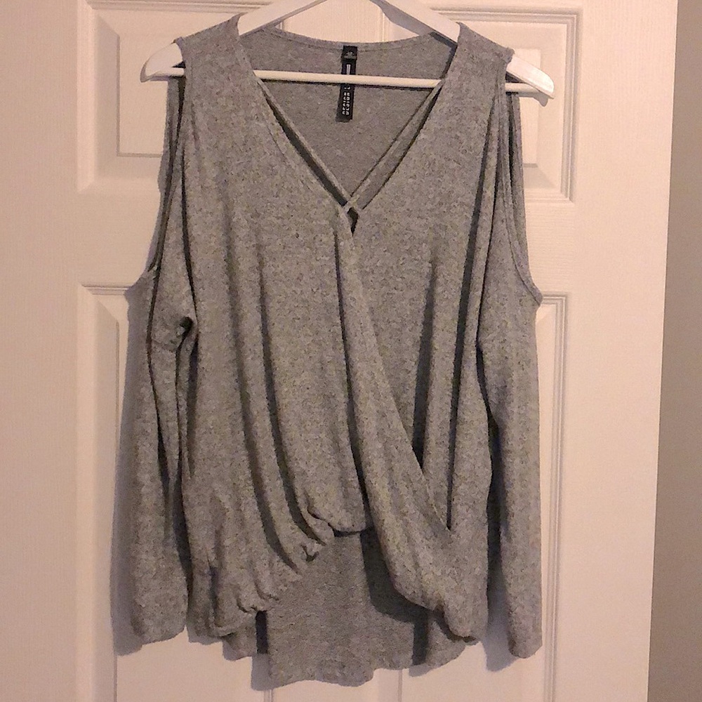 Design lab grey sweater